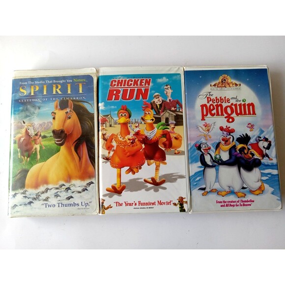 Lot of 3 VHS Clamshell Kids: Spirit, Chicken Run, The Pebble & the Penguin - Picture 1 of 10